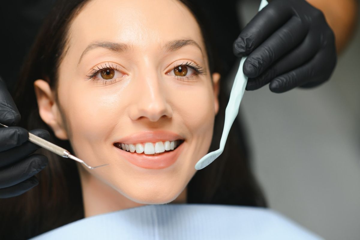 7 Popular Cosmetic Dentistry Treatments Explained